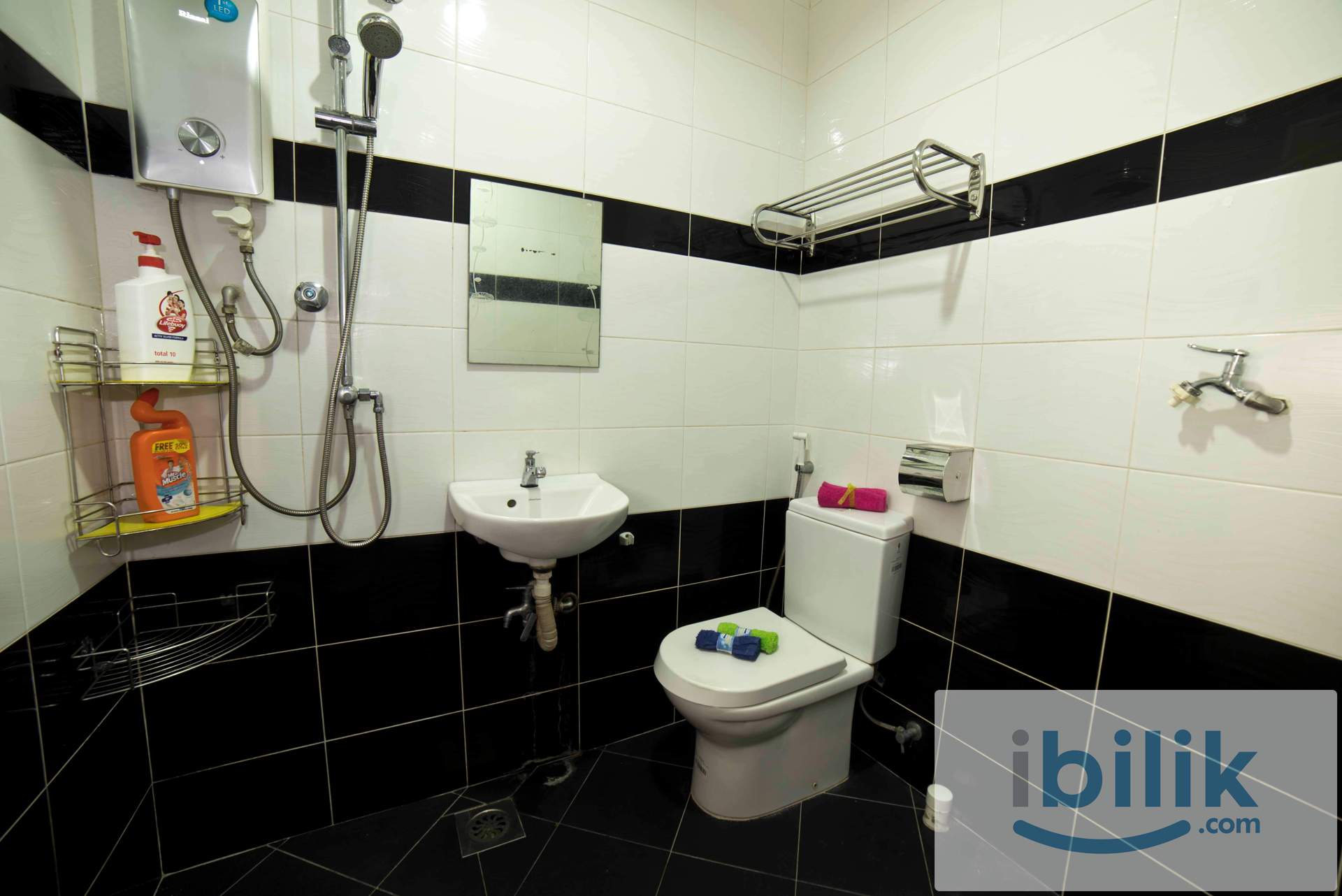 Master Room For Rent, PJS7 Bandar Sunway  - Image 3