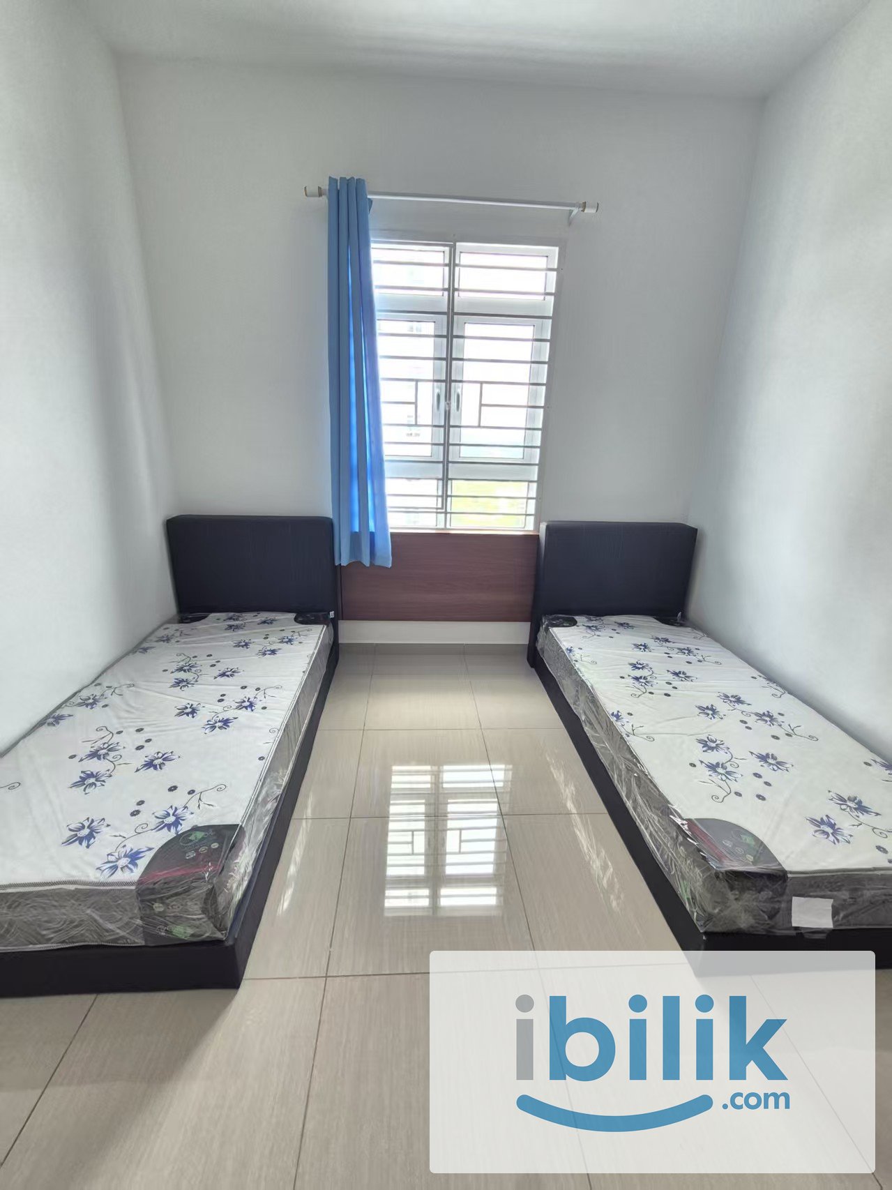 High Floor Unit - Image 1