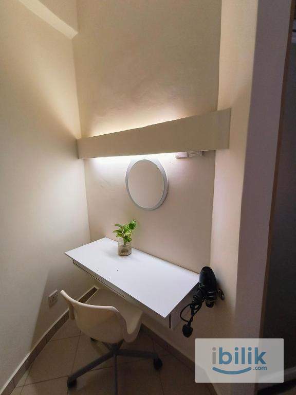 Master Room with attached private bathroom (PWTC LRT, KTM PUTRA, MRT TITIWANGSA , Monorail ) - Image 5