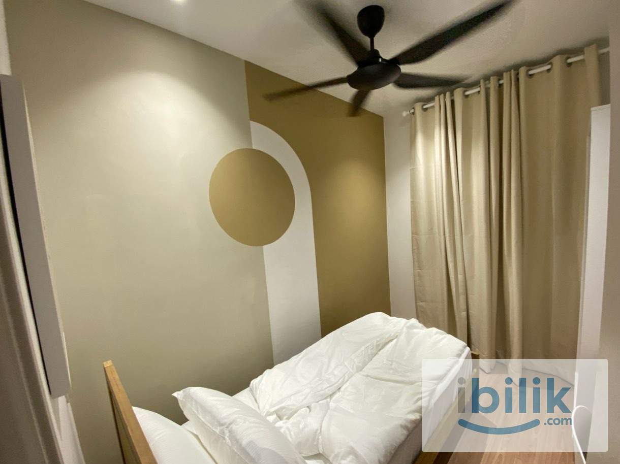 🎈BEST ROOM IN TOWN🎈!PREMIUM SINGLE ROOM! WORK FROM HOME - Image 1
