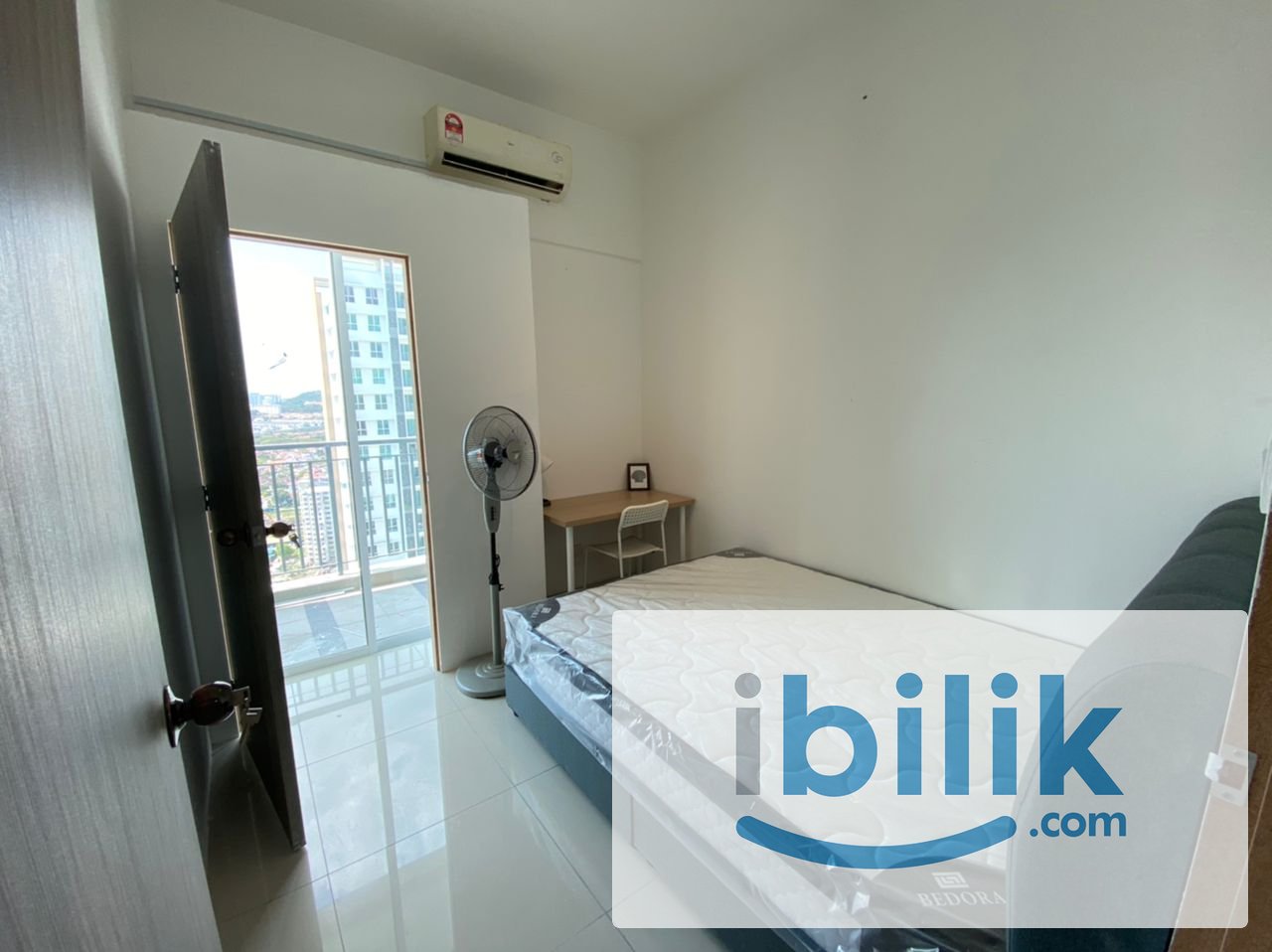 Imperial Residence ROOM 3 - Image 1