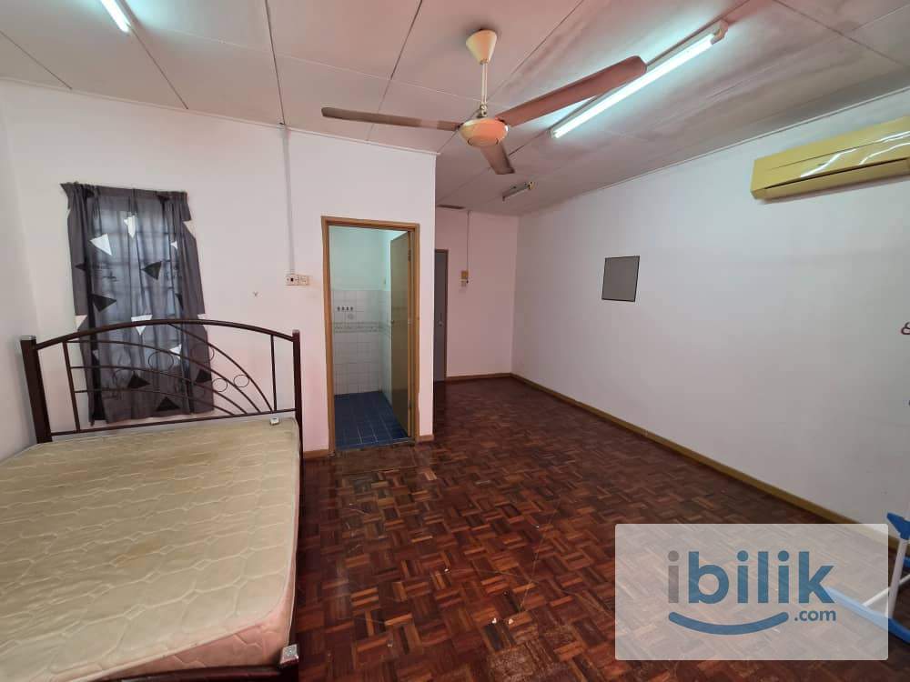 ❤️ZERO DEPOSIT🚆 600m Walk to BK5 LRT 🏘️ Master Room for rent at Bandar Kinrara - Image 2
