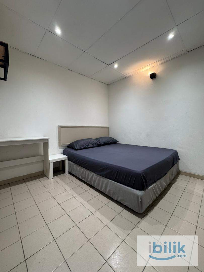 ✨ Room w/ PRIVATE Bathroom 5 mins walk to Starling Mall, PJ 🌙 LOW Deposit! 📢1 Month Deposit ONLY! - Image 3