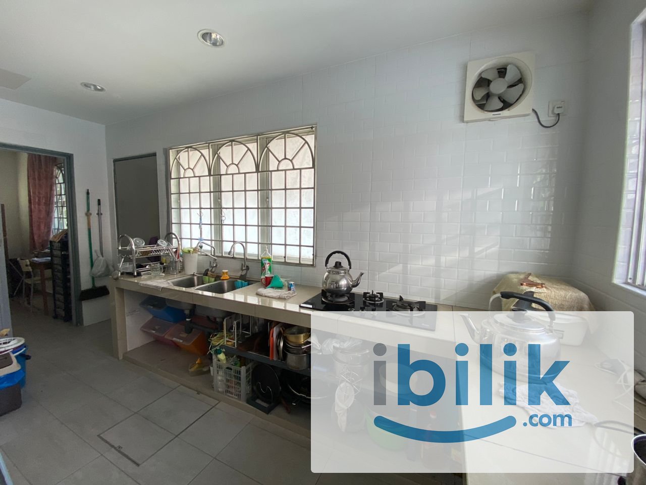 BU3 Room with Private Toilet  - Image 2