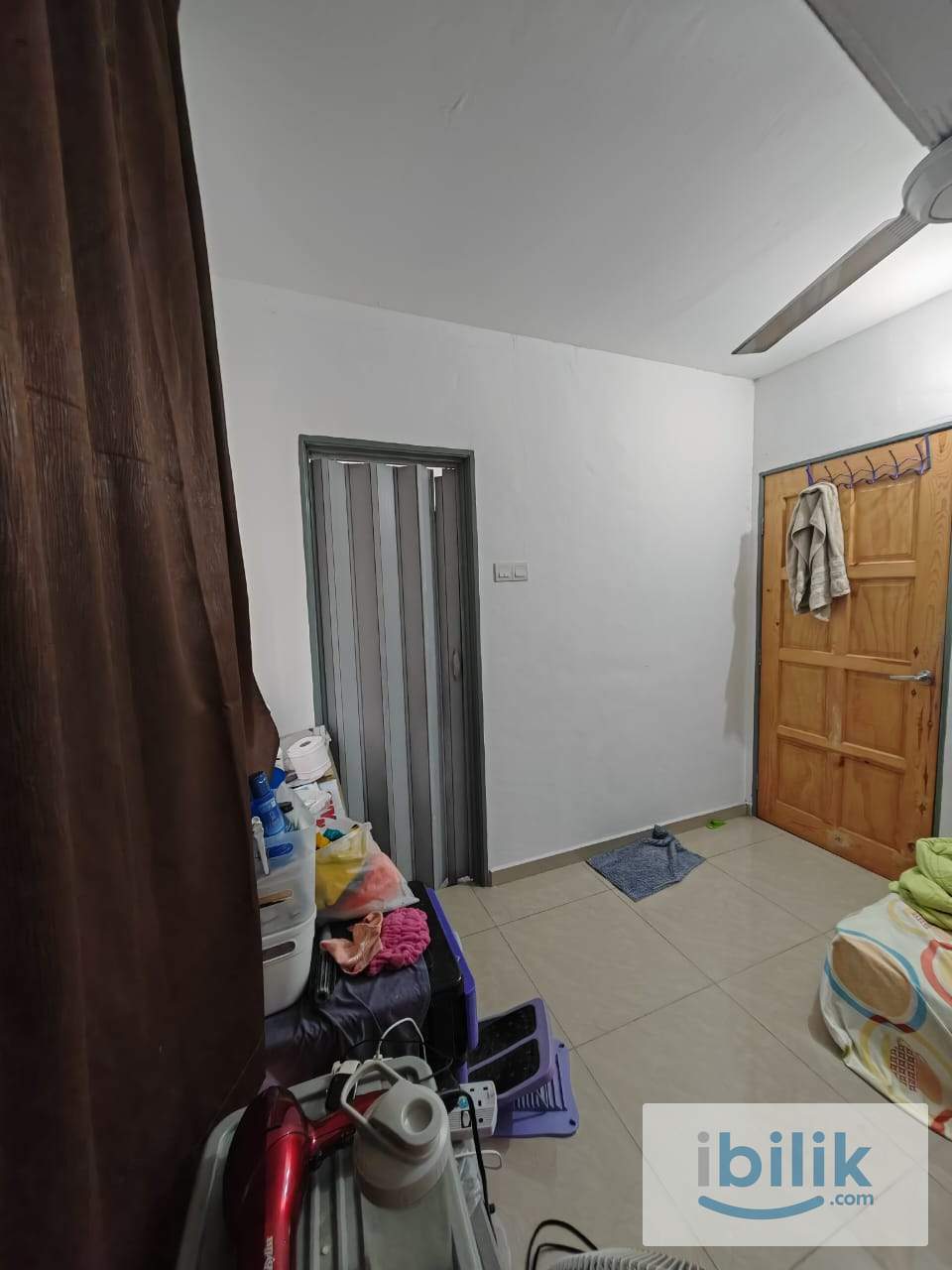 BU1 Room Attached Bathroom  - Image 1