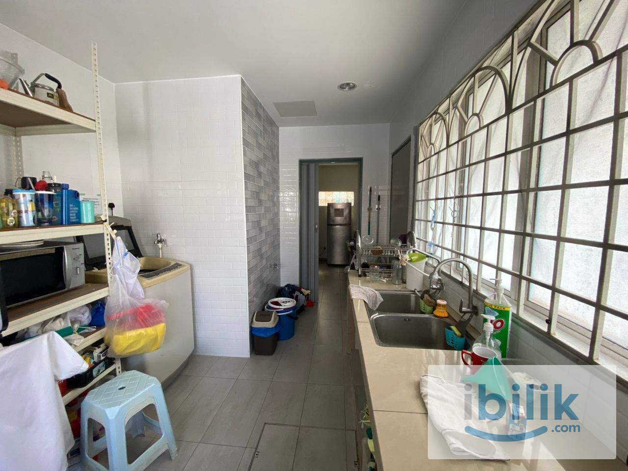 BU1 Toilet Room Attached - Image 1