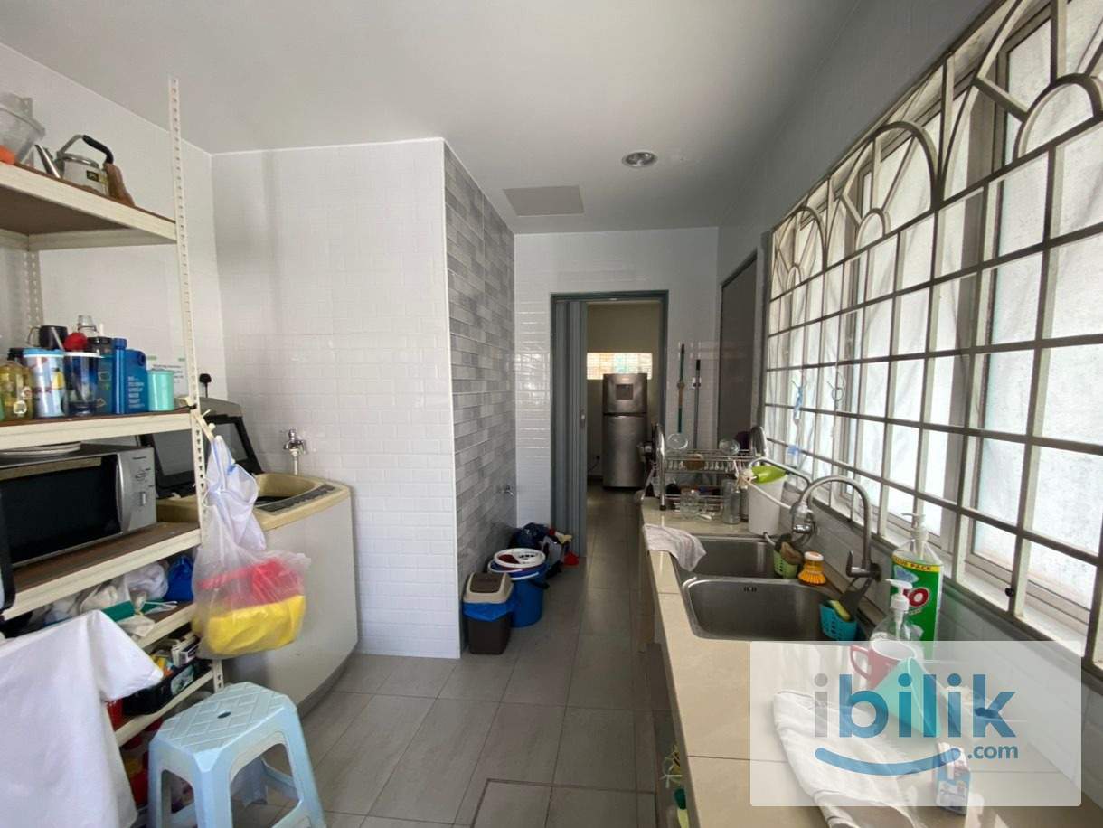 BU1 Room Attached Bathroom  - Image 1