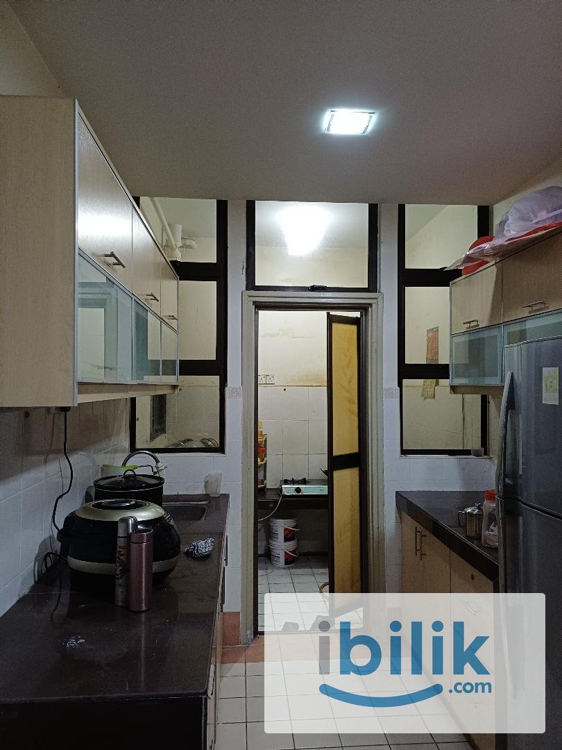 Single Room - Image 2