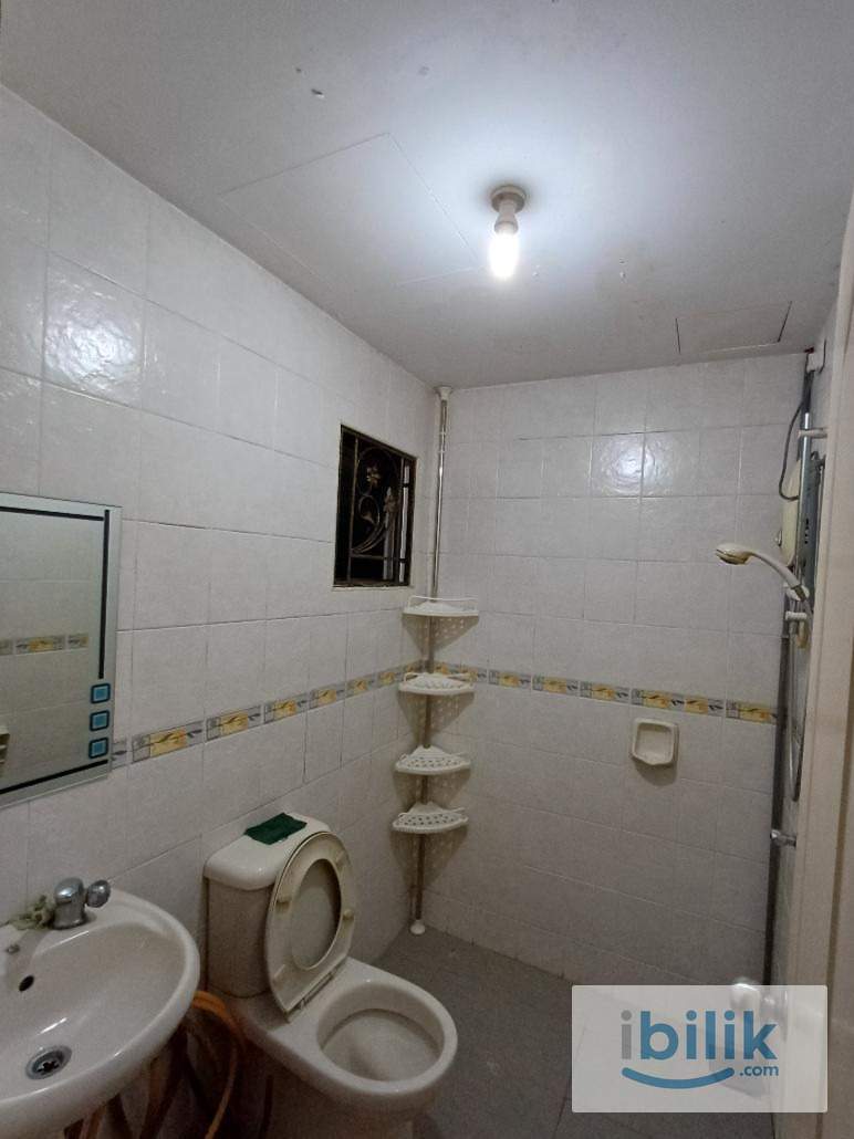 Single Room - Image 7
