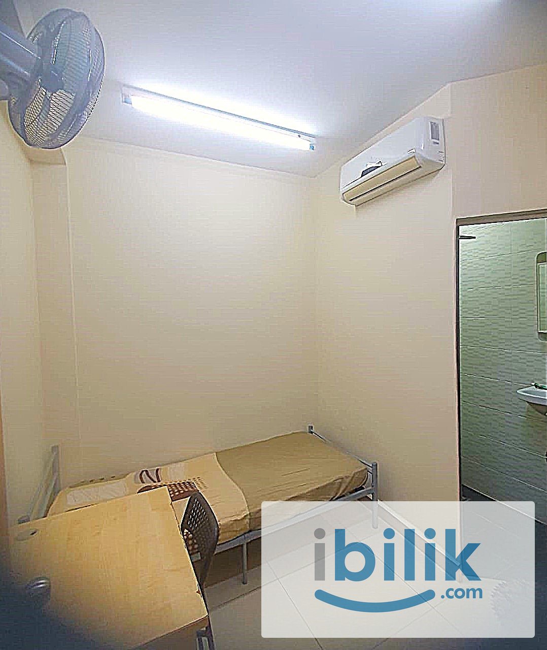 Jaya1-2 min walk.1Bed1Bath,ReadyMoveIn,ShortTerm,FreeParking,FamilyHome - Image 1
