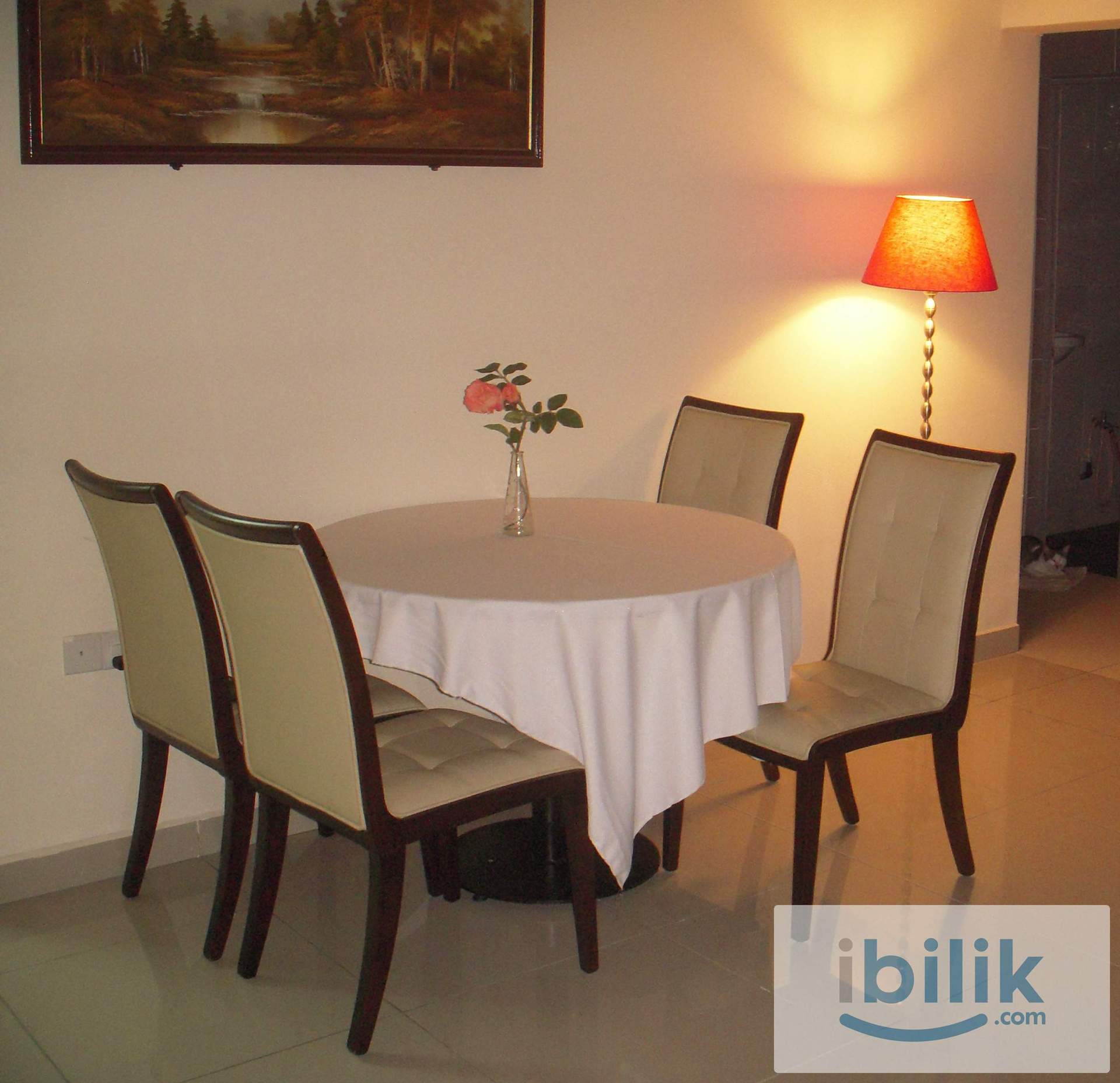 Jaya1 -2min walk. PrivateAttachedBathroom,FreeParking,ShortTerm - Image 1