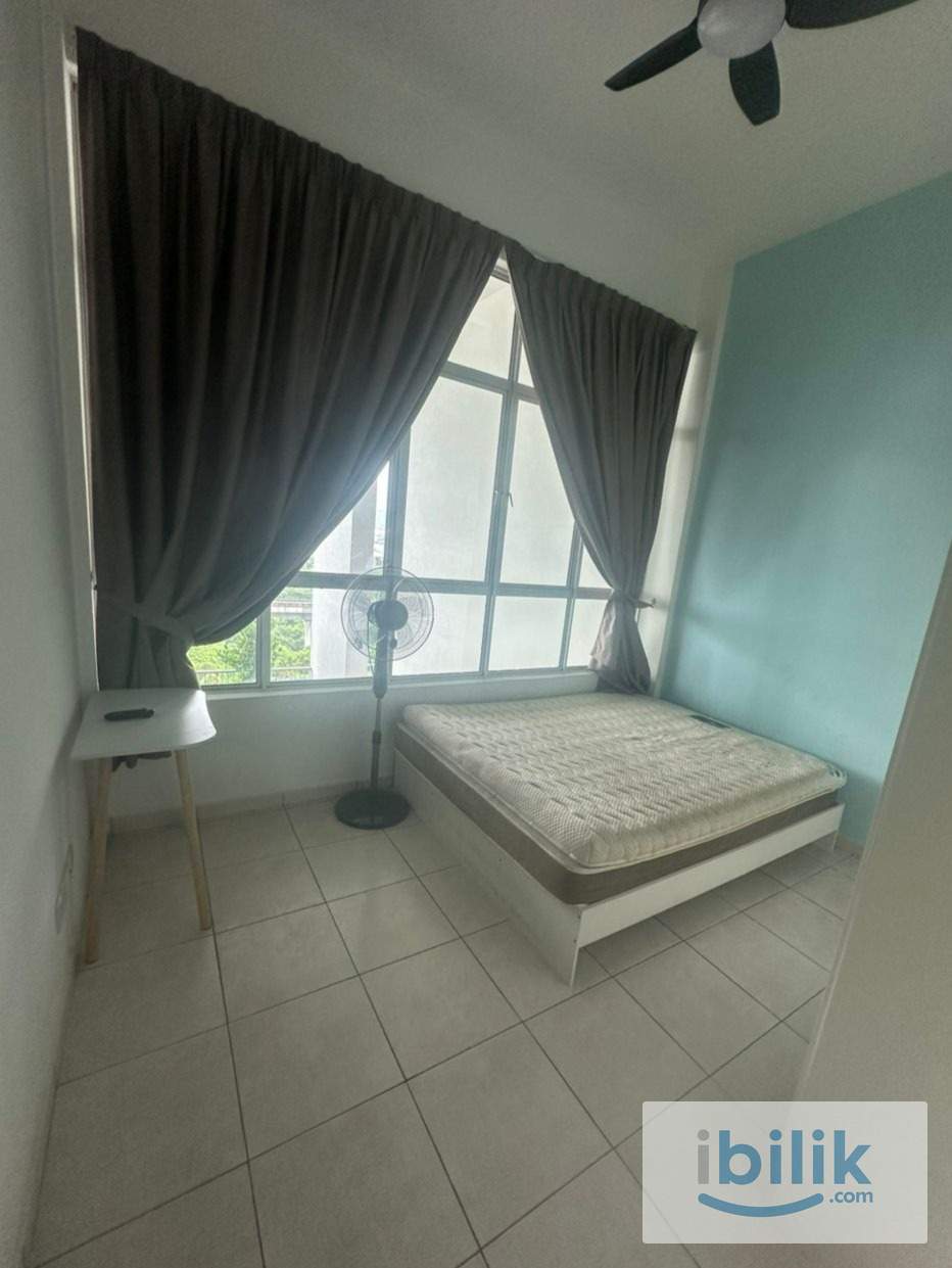 Master Room With Fully Furnished Female Rent Only @ The Zizz Damansara Damai - Image 1