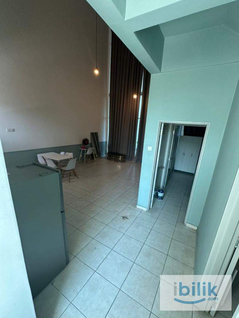 Master Room With Fully Furnished Female Rent Only @ The Zizz Damansara Damai - Image 3