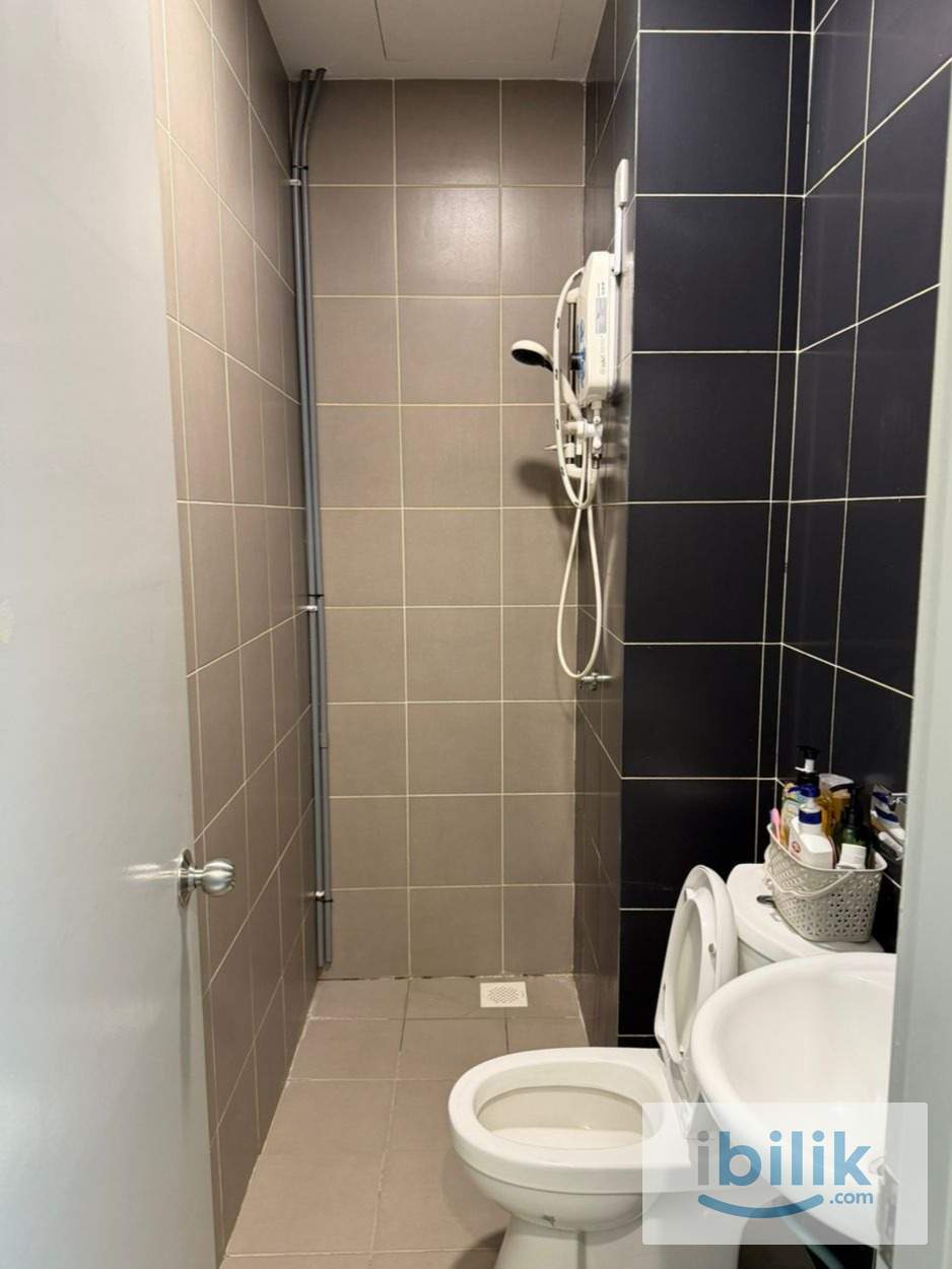 New Master Room With Fully Furnished Female Rent Only @ The Zizz Damansara Damai - Image 5
