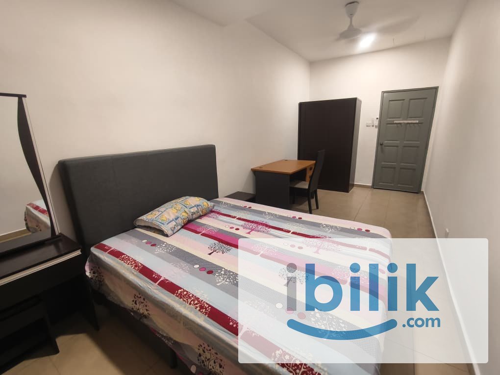 Bukit Indah Landed Room - Image 3