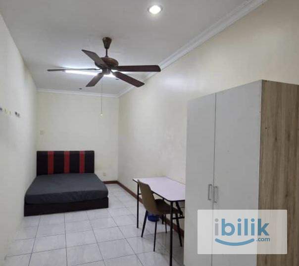 @Mixed Gender Unit, Available Master Room For Rent in 🏠 BP8 @ PUCHONG - Image 1