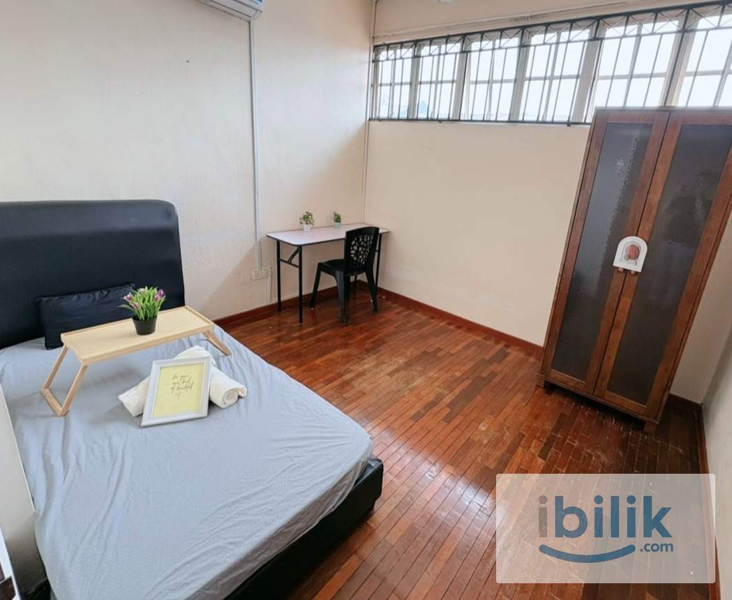 @Mixed Gender Unit, Available Master Room For Rent in 🏠 BP8 @ PUCHONG - Image 4