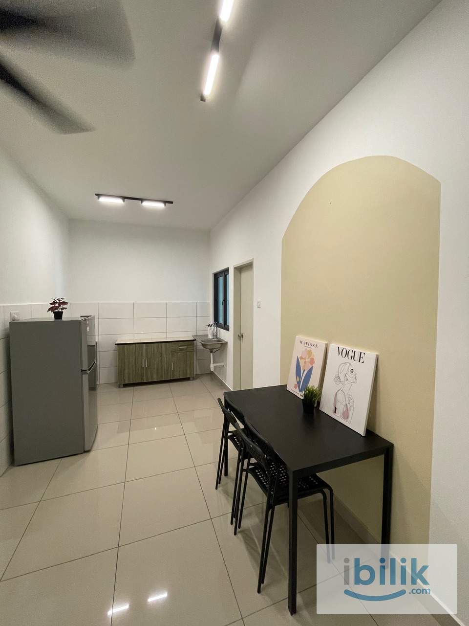 Female Unit_Parkhill Residence_Balcony Room - Image 3
