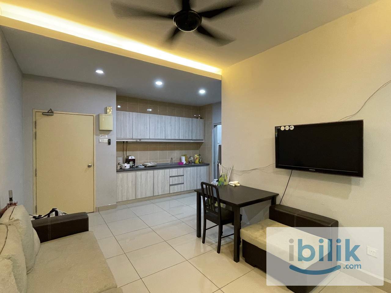 Medium Room @ Oug Parklane - Image 3