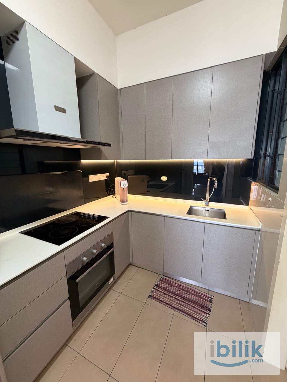 New Fully Furnished Middle Room @ Nidoz Residence  - Image 3