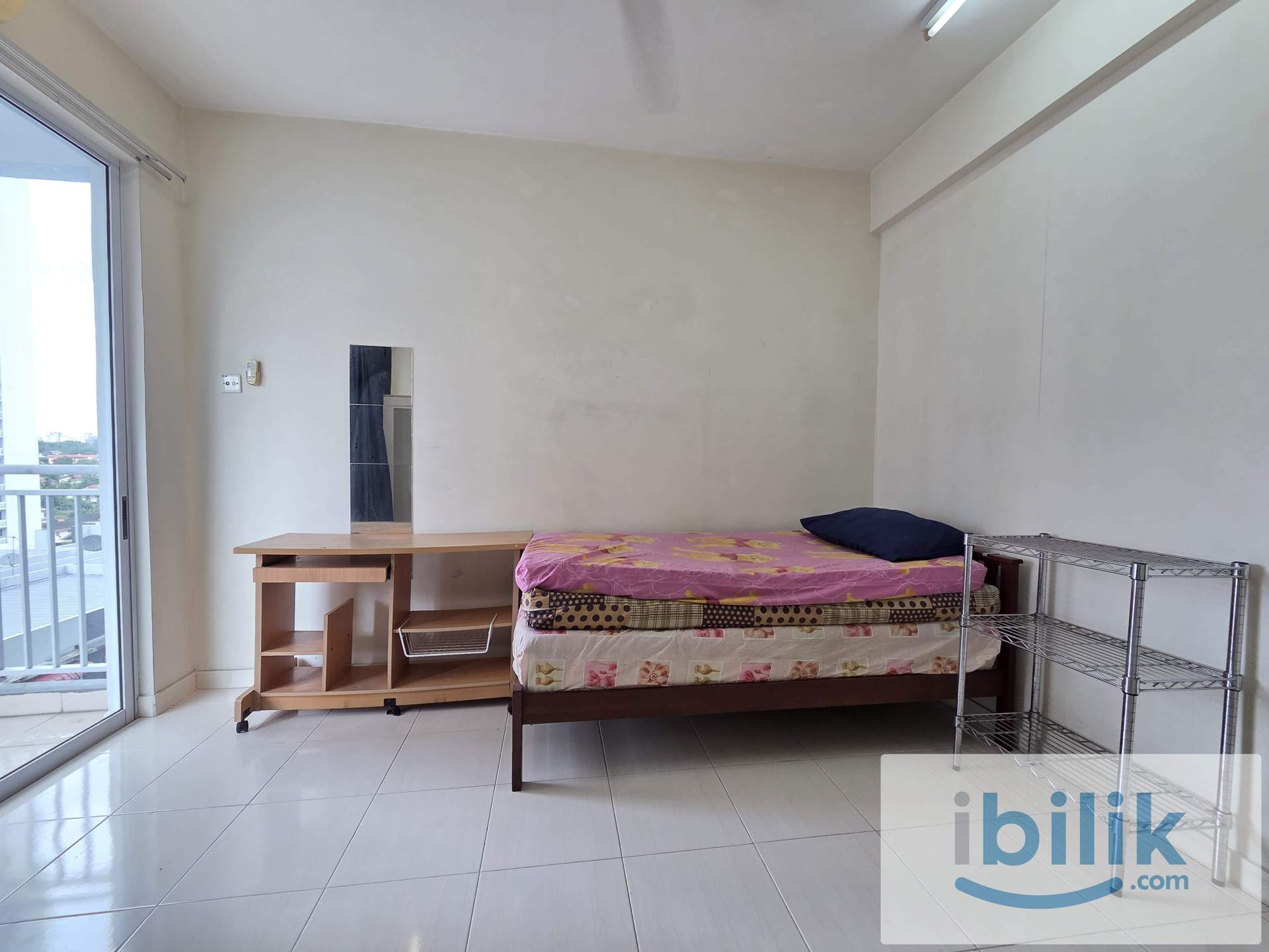 Medium room to Let at SS2 Kend III Condo - Image 1