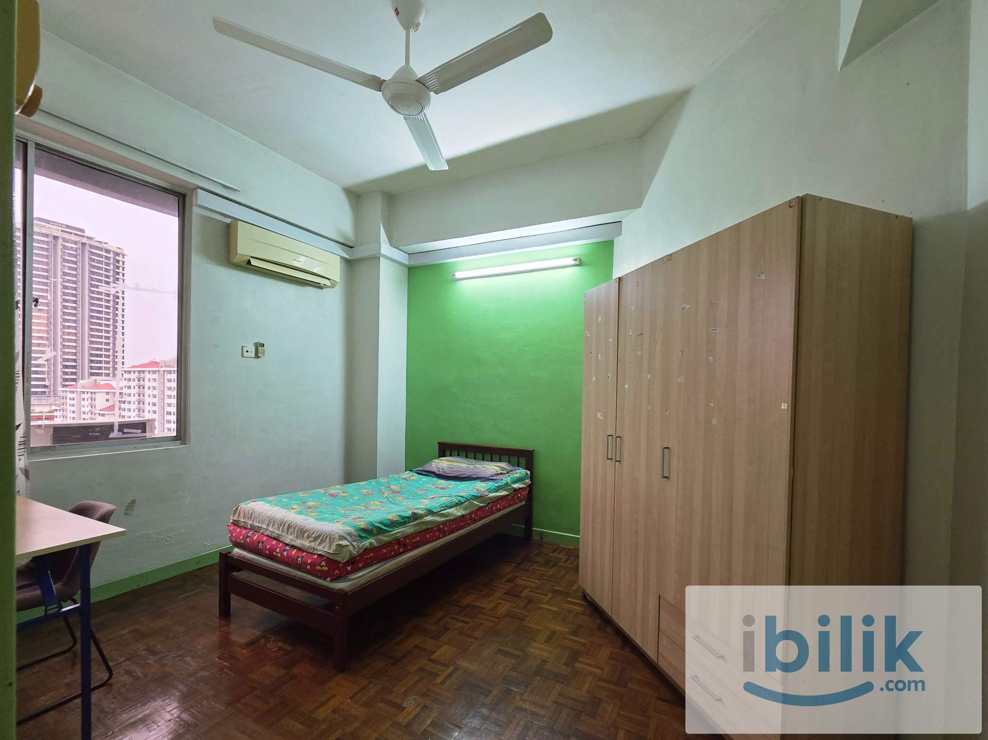 Medium Room with AC to Let at Kelana D'Putera Condo - Image 1