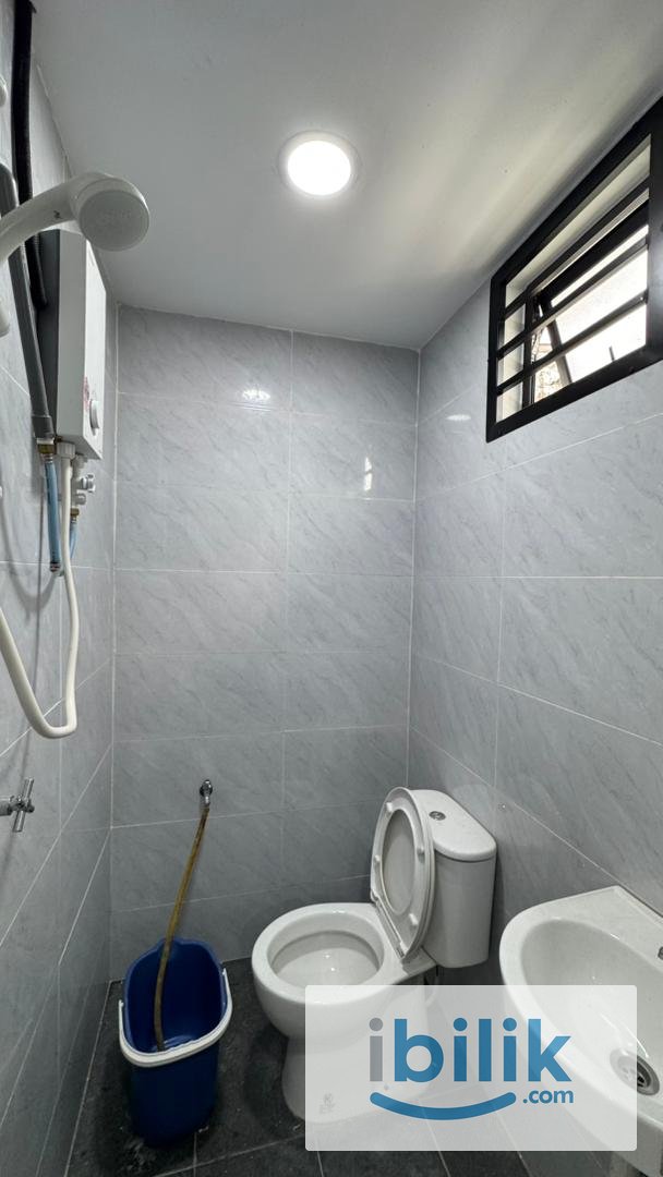 JB Landed House AC Room for rent! - Image 2