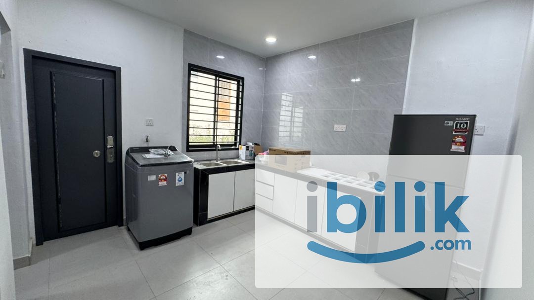 JB Landed House AC Room for rent! - Image 6