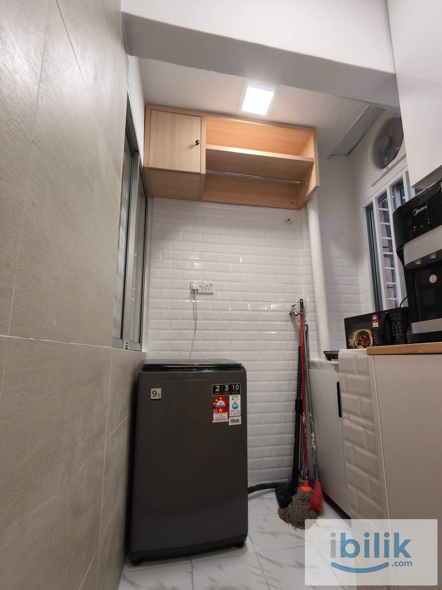 Aesthetic Japandi Style Medium Bedroom at Damansara Damai| 1 Min to MRT/Econsave | Air coned. - Image 8