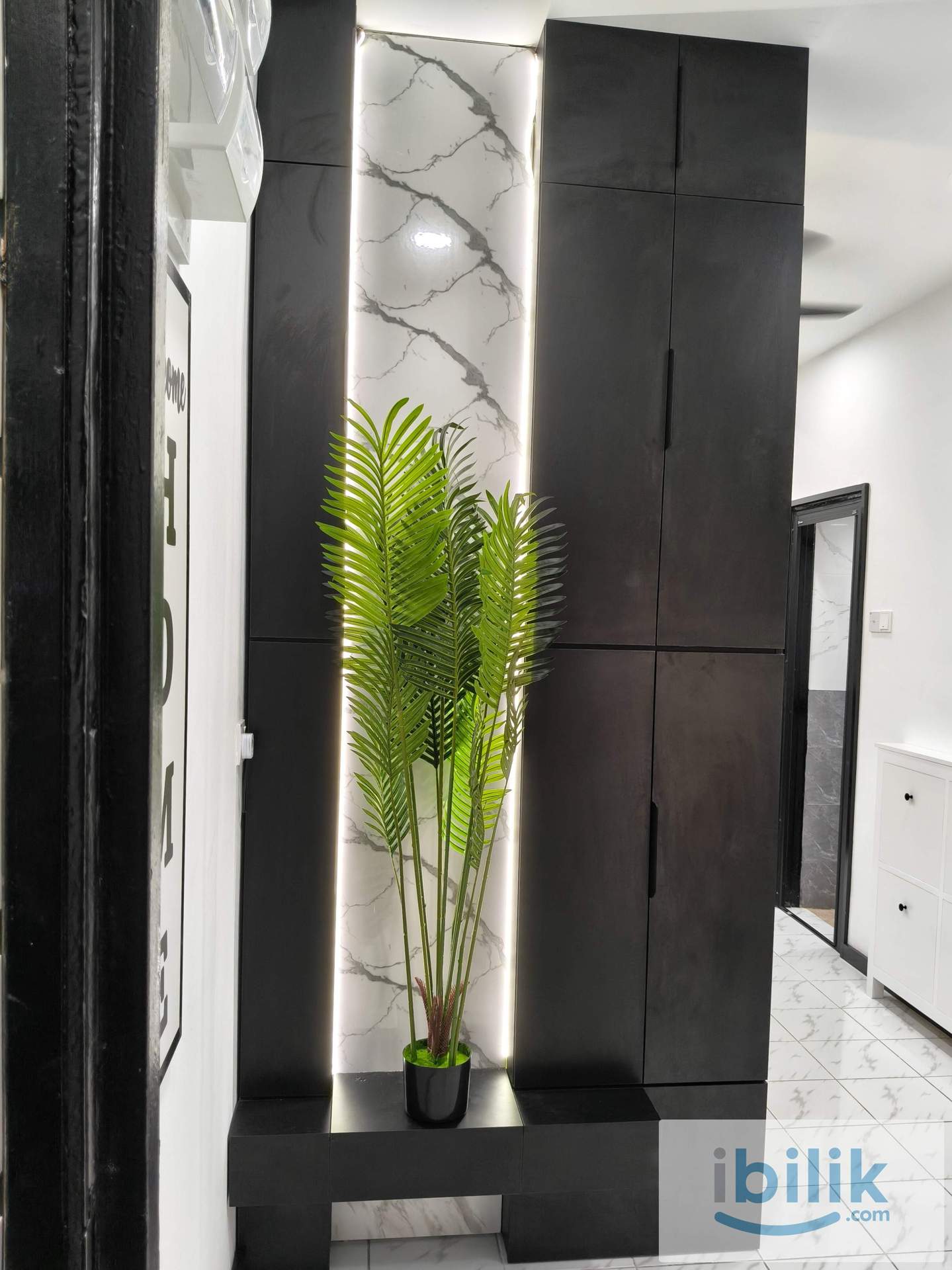 Modern Classic Middle Room with AC at Damansara Damai | 2 Min to MRT/Econsave | - Image 5