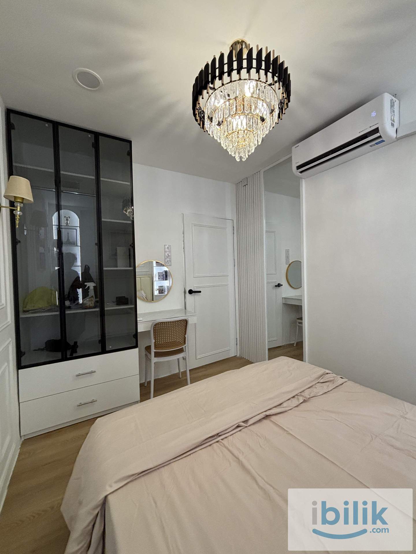 Luxury Middle Room with Aircon at Damansara Damai | 2 min to MRT/Econsave - Image 3