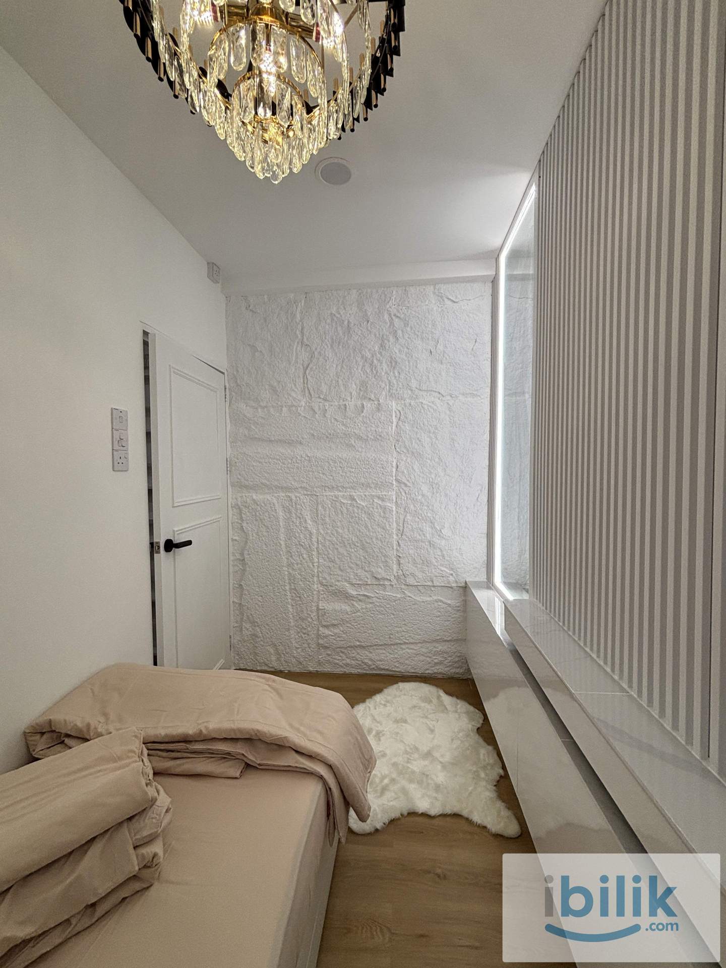 Luxury style Single Room At Damansara Damai | 2 Min to MRT/ In front of Econsave - Image 4