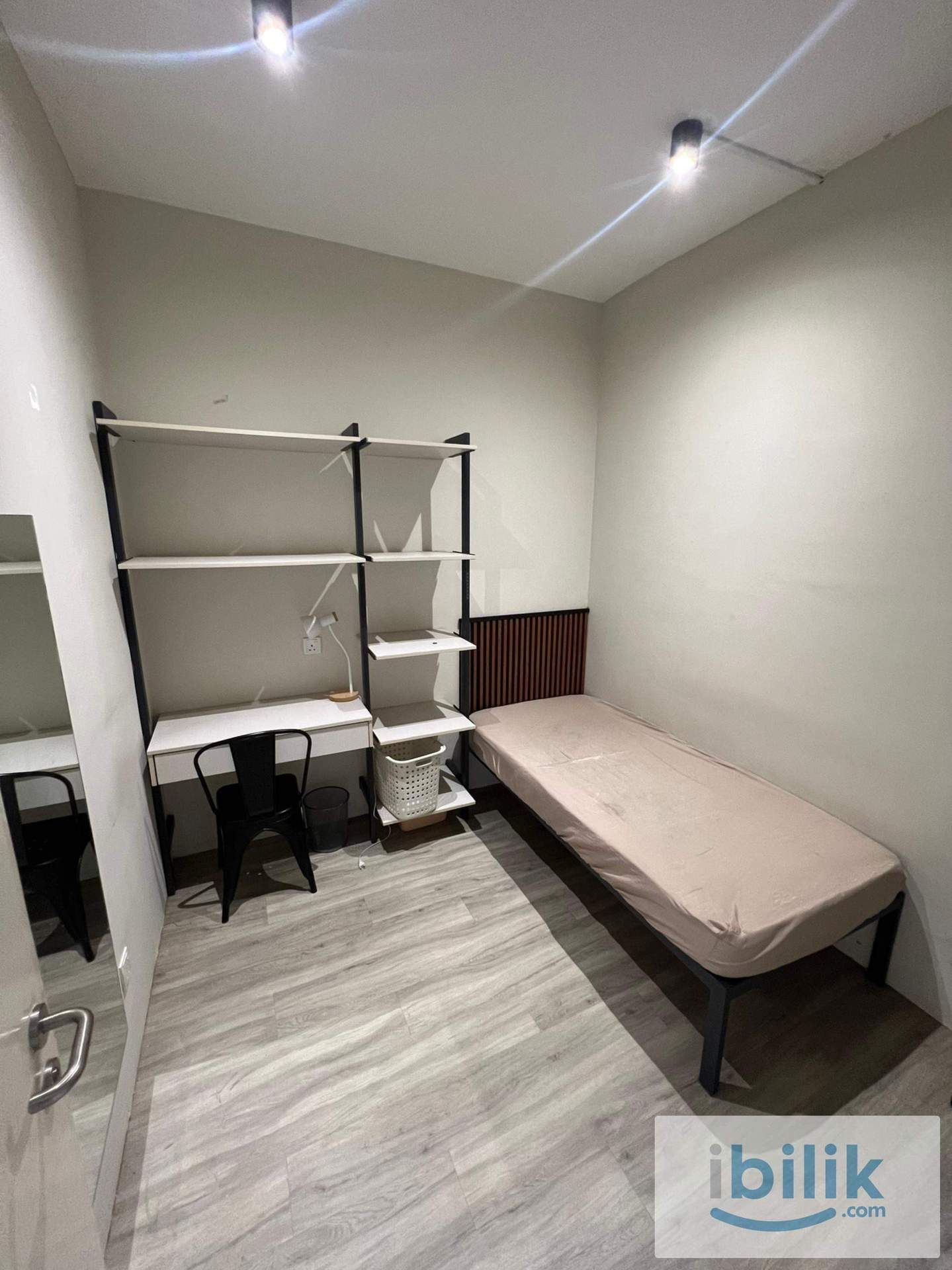 FEMALE UNIT USJ 🤎 ZERO DEPOSIT 🔥 IMMEDIATE MOVE-IN PROMO - Image 1