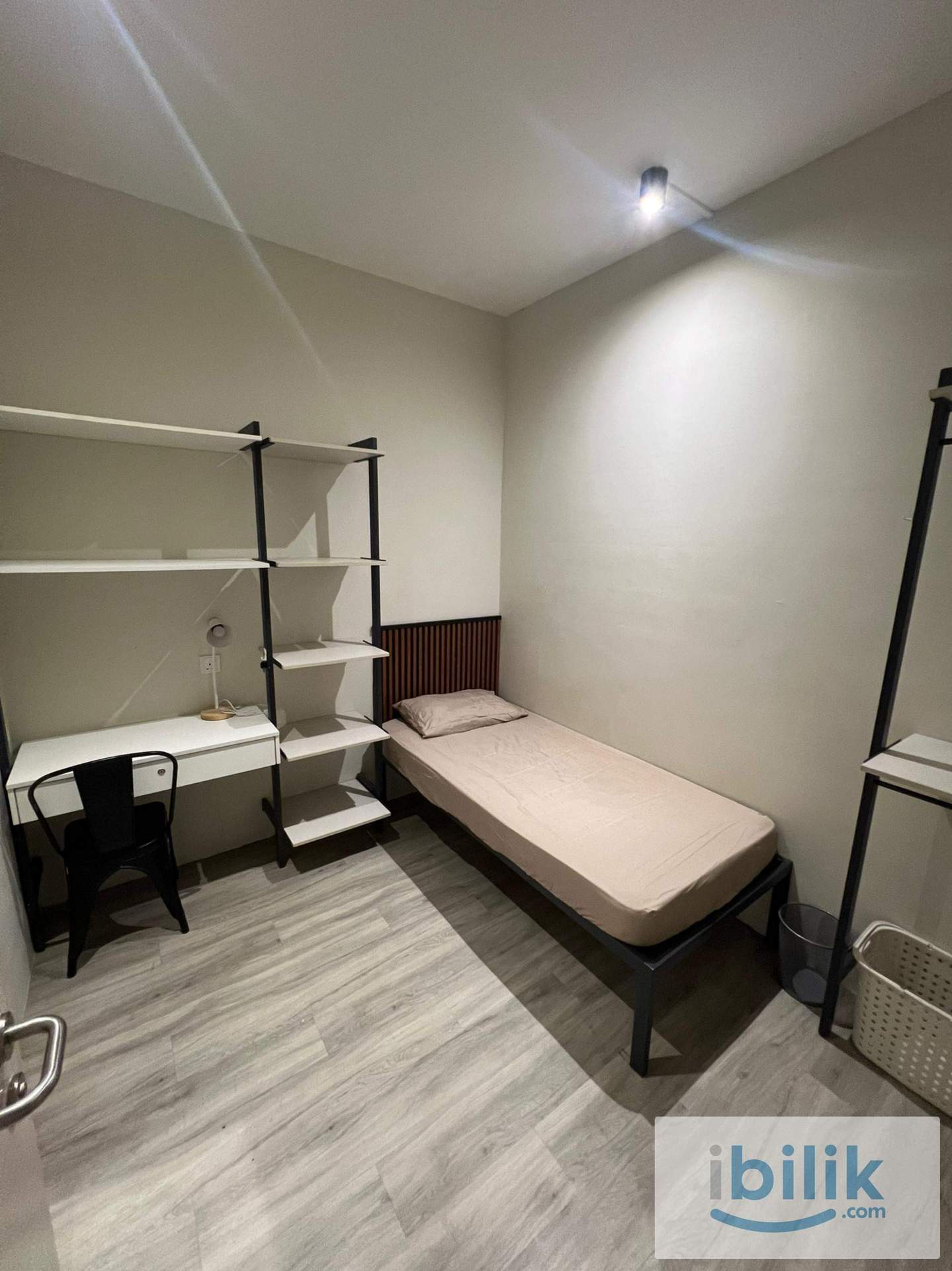 IMMEDIATE MOVE-IN PROMO 🔥 FEMALE UNIT ONLY 🚄 NEARBY LRT WITH ZERO DEPOSIT  - Image 1