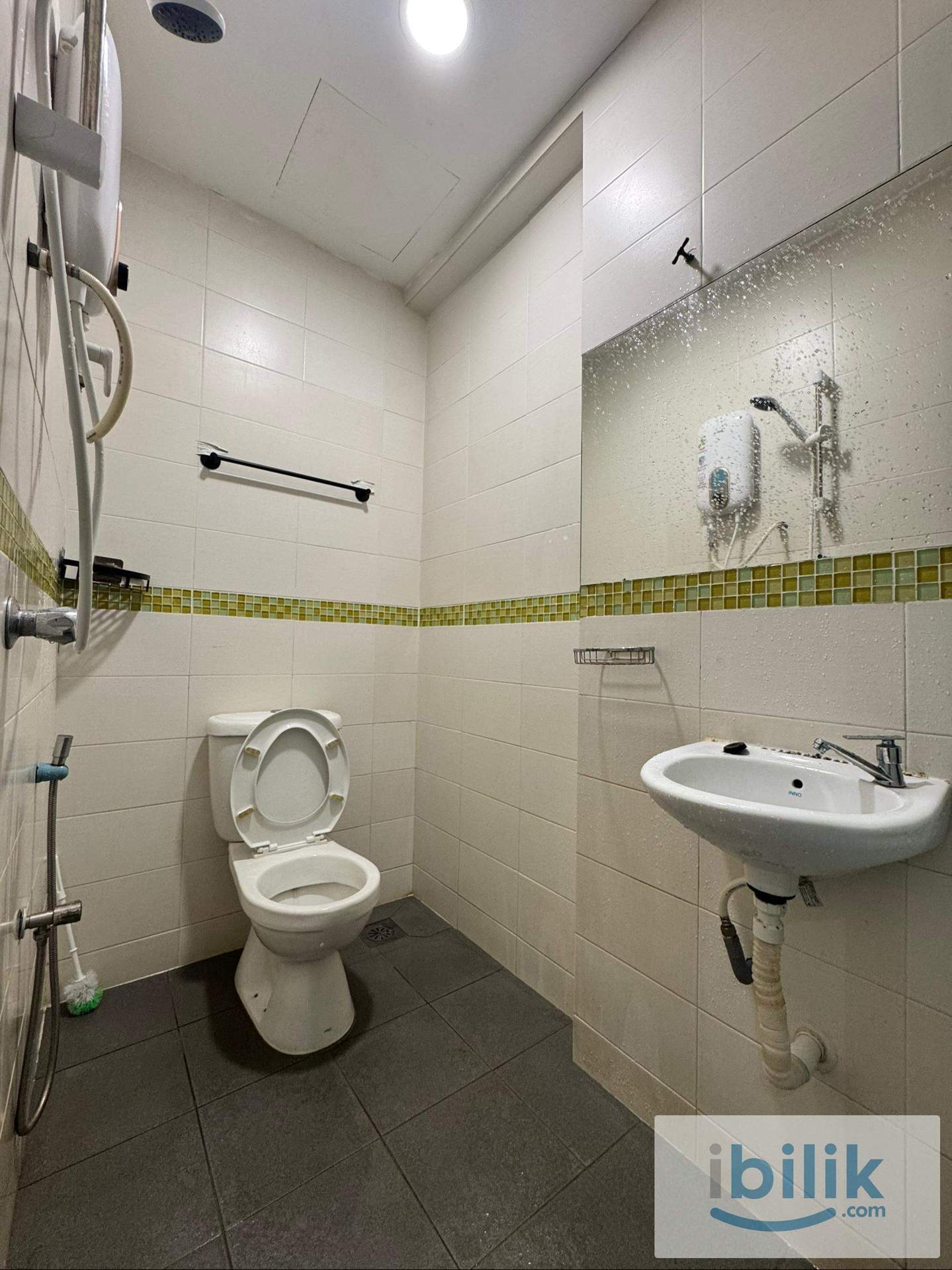 MASTER ROOM PRIVATE TOILET 🚽 ZERO DEPOSIT 🤎 IMMEDIATE MOVE-IN PROMO - Image 5