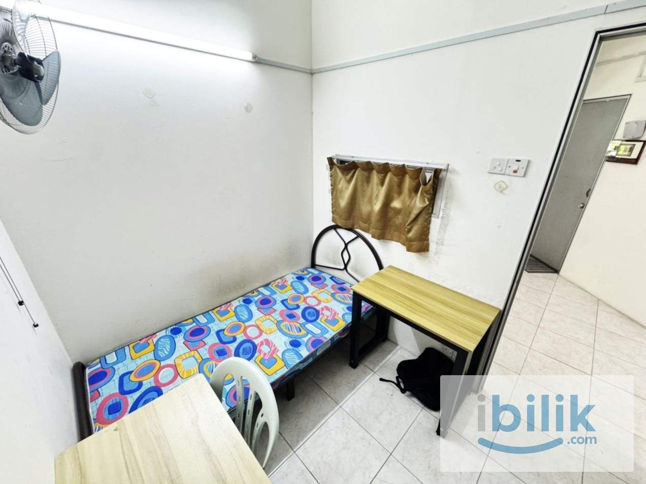 COZY ROOM IN BANDAR UTAMA 🤎 ZERO DEPOSIT 🔥 IMMEDIATE MOVE-IN PROMO  - Image 1
