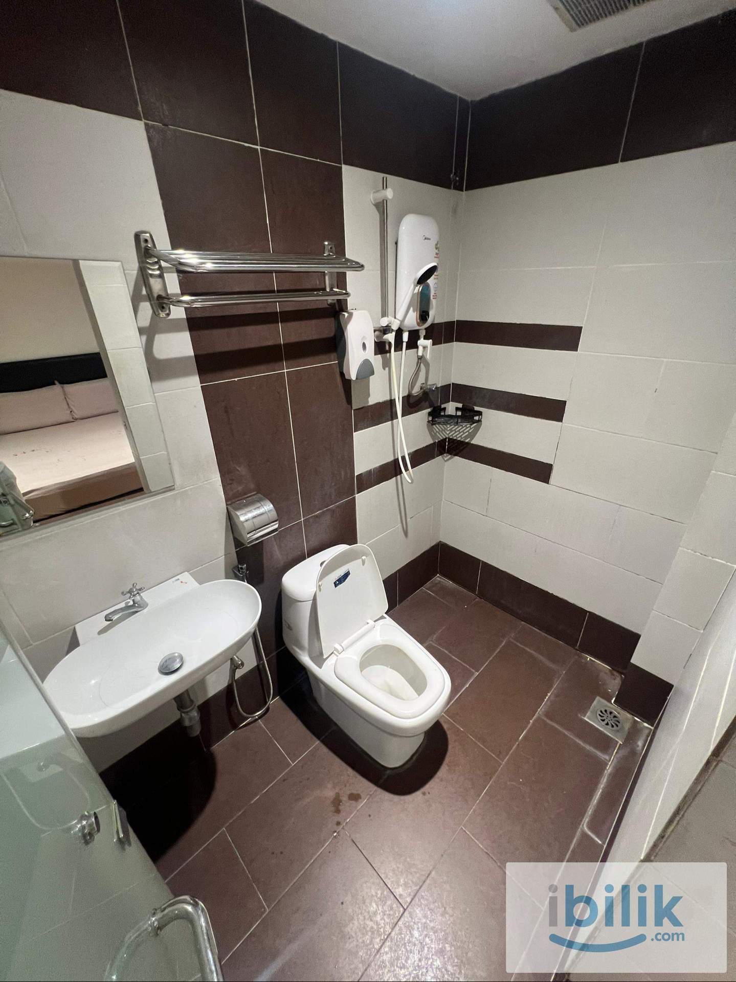 PRIVATE TOILET KLANG 🔥 ZERO DEPOSIT ✅ IMMEDIATE MOVE-IN PROMO  - Image 2