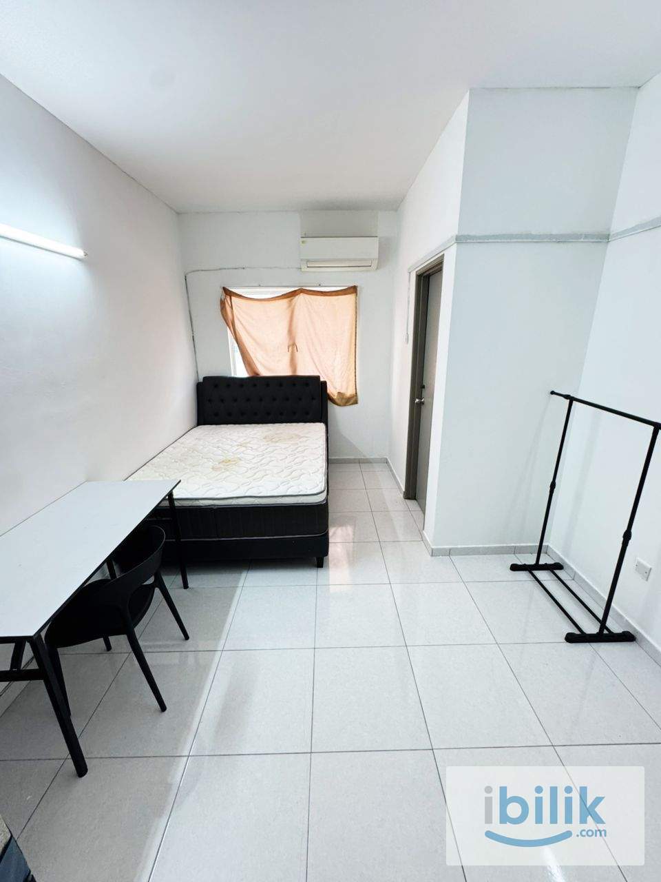 Nearby LRT Klang 🚄 Walkable To Aeon Bukit Tinggi Mall 🪴 Free Hi-Speed WiFi - Image 2