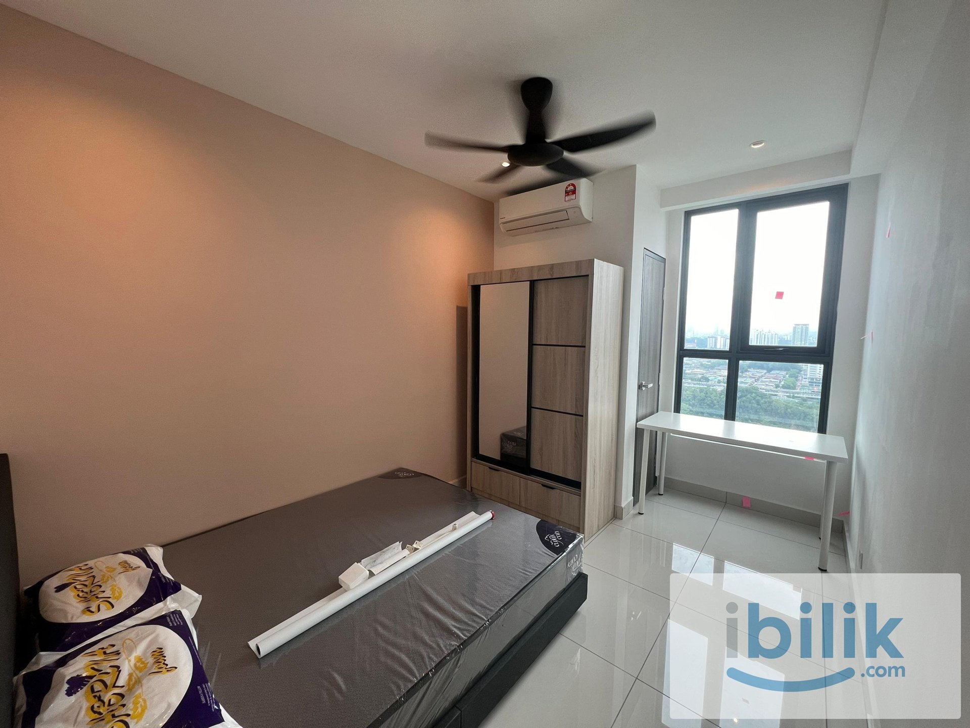 Studio Room For Rent @ Edumetro - Image 2