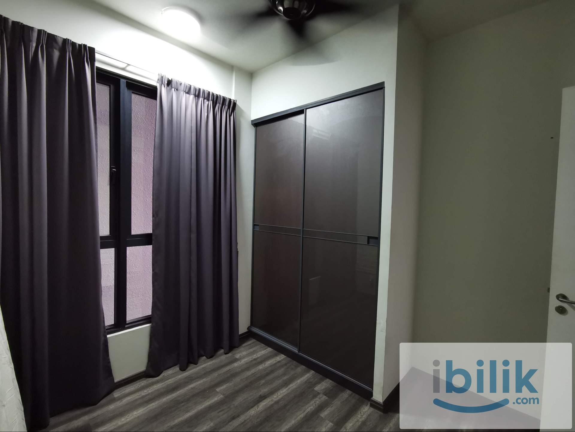 Middle Room @ The Rainz - Image 3