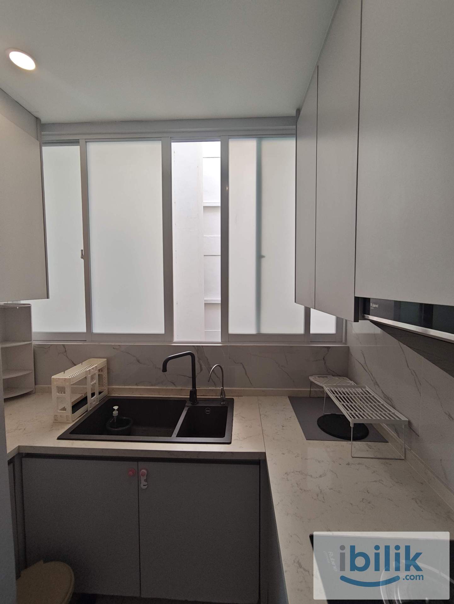 [Owner Listing] Imperial Residences| 3BR | Designer Built-ins & View   - Image 5