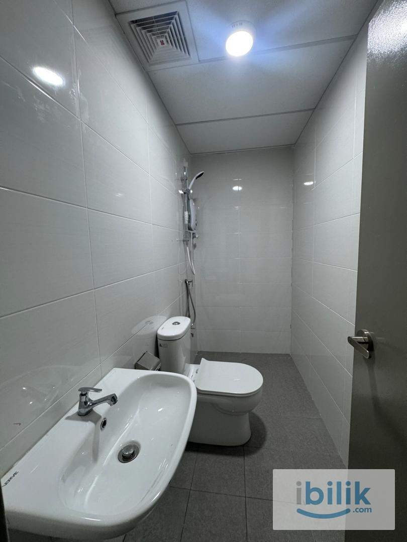 🥰🥰FEMALE UNIT - BILIK MASTER DAN PRIVATE BATHRoom -❤️comfortable dan relax facilities ❤️ - Image 2