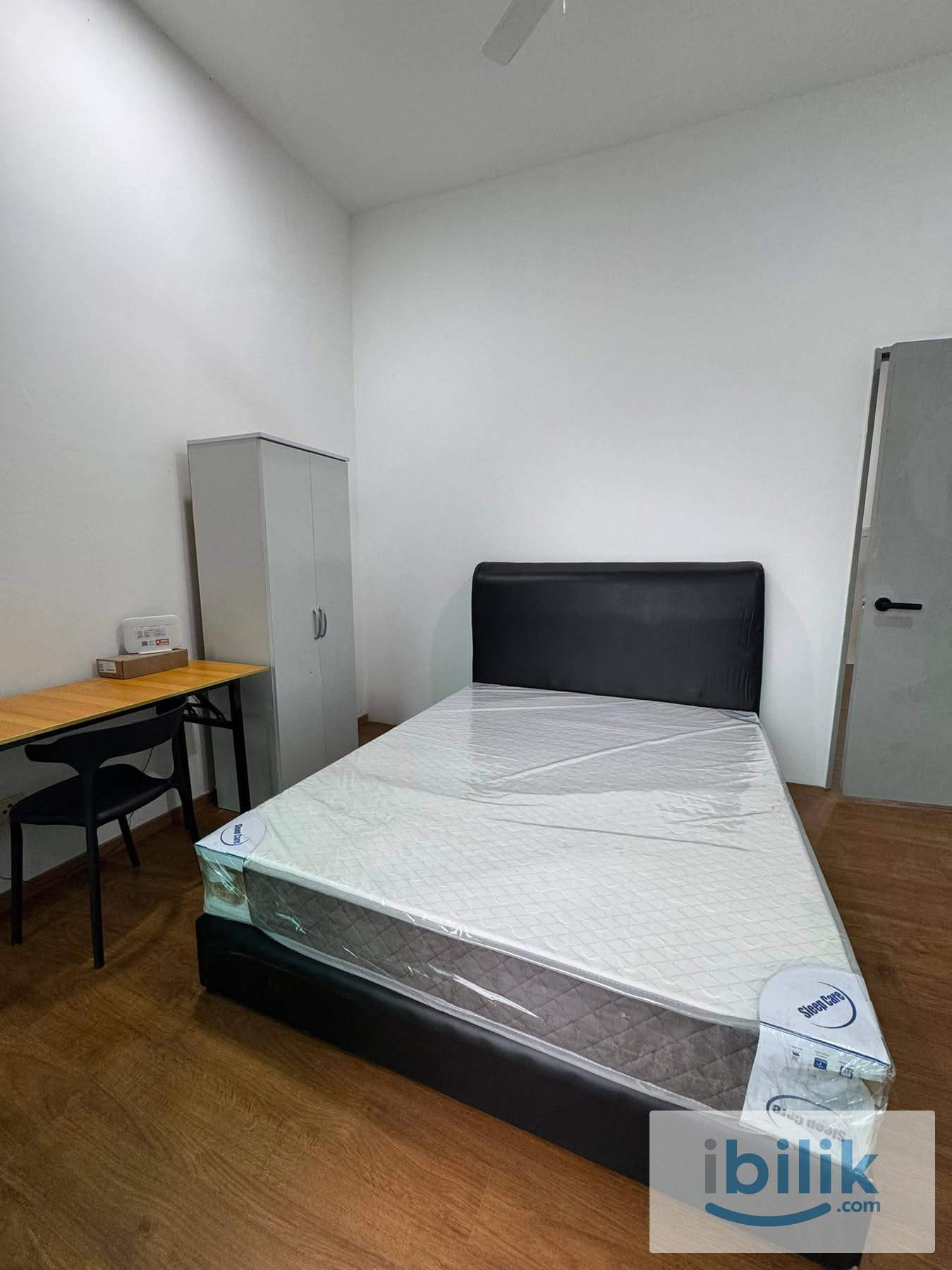 0 deposit room 💡-Sabah KK ROOM  - relax middle bilik - available urgent move in now🚗🚗🚗 - Image 1