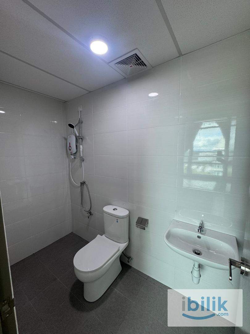 @@ NEW RENAVATION UNIT ROOM @@ Balcony room - 🥰- RELAX DAN STAY COMFORTABLE - low deposit ✅ - Image 2