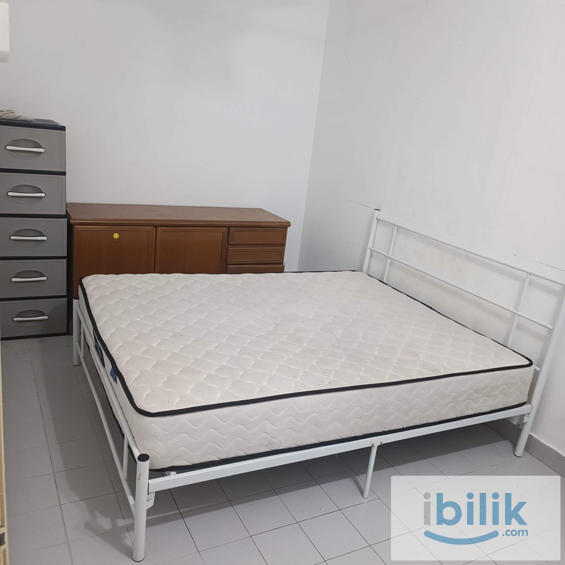 Medium room in USJ 2 for rent  - Image 1