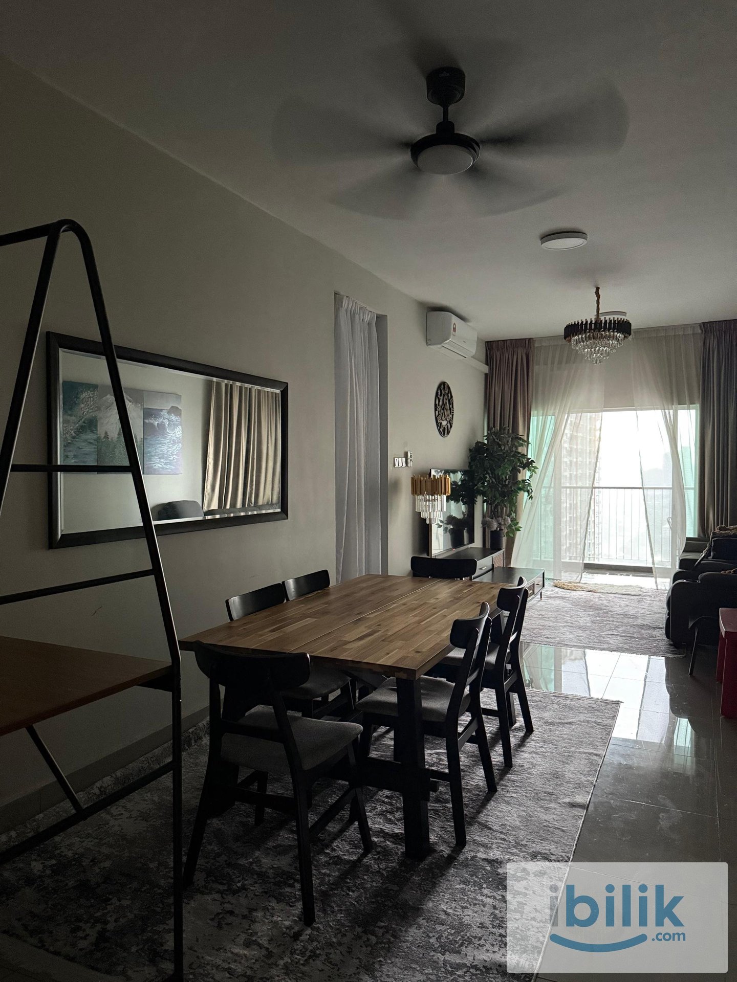 Affordable middle room with private bathroom at KL city centre - Image 6