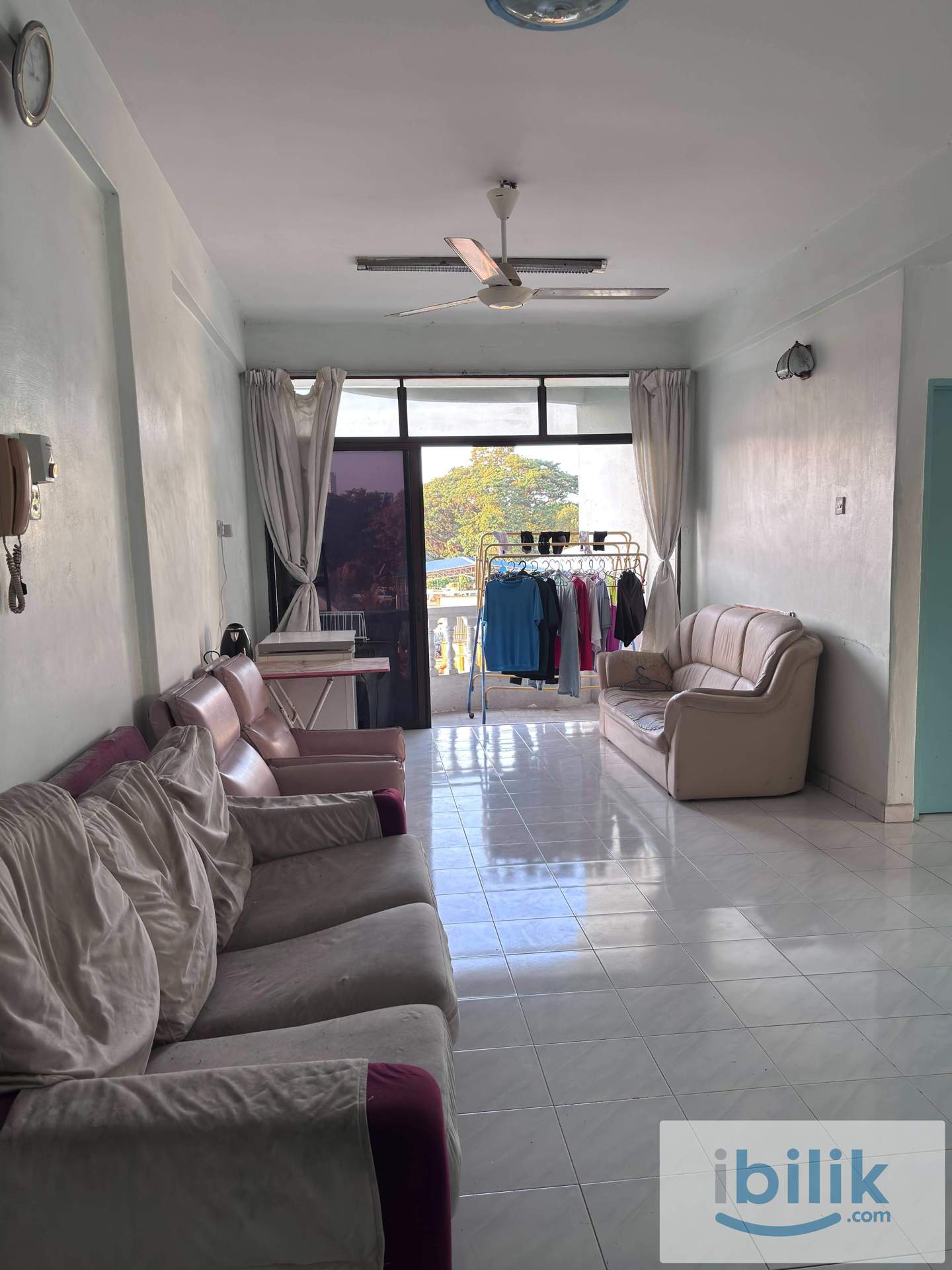 Budget Single/ Small Room for rent - Image 2