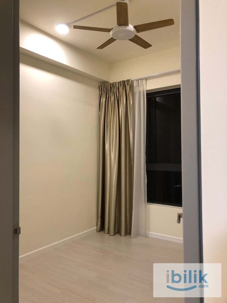 Private room for rent  - Image 1