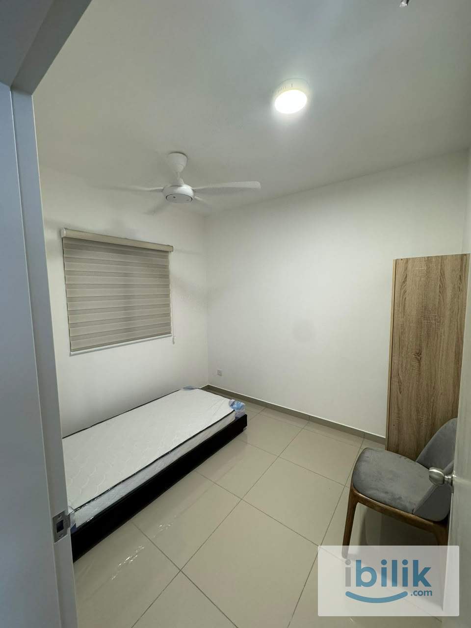 Cozy Small room  - Image 1