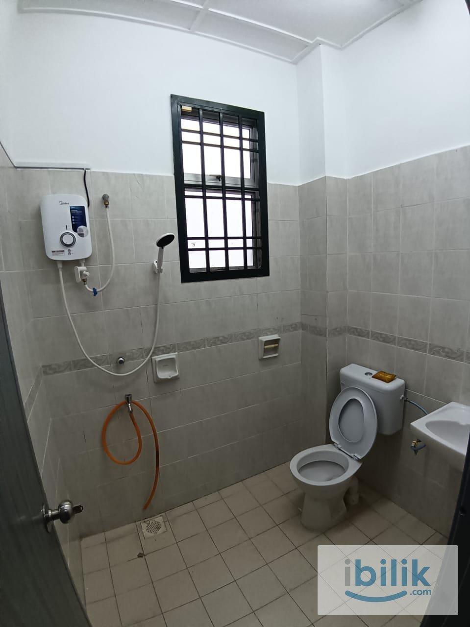 TAMAN BUKIT INDAH, ROOM for RENT @ Included 🌟 Water & Basic Electric usage - Image 6